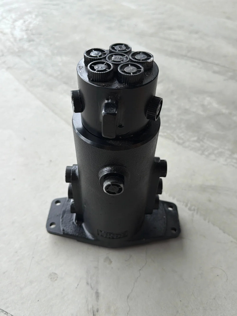 Rhinoceros / Raptor 1/1.2Ton Universal Joint Unit
