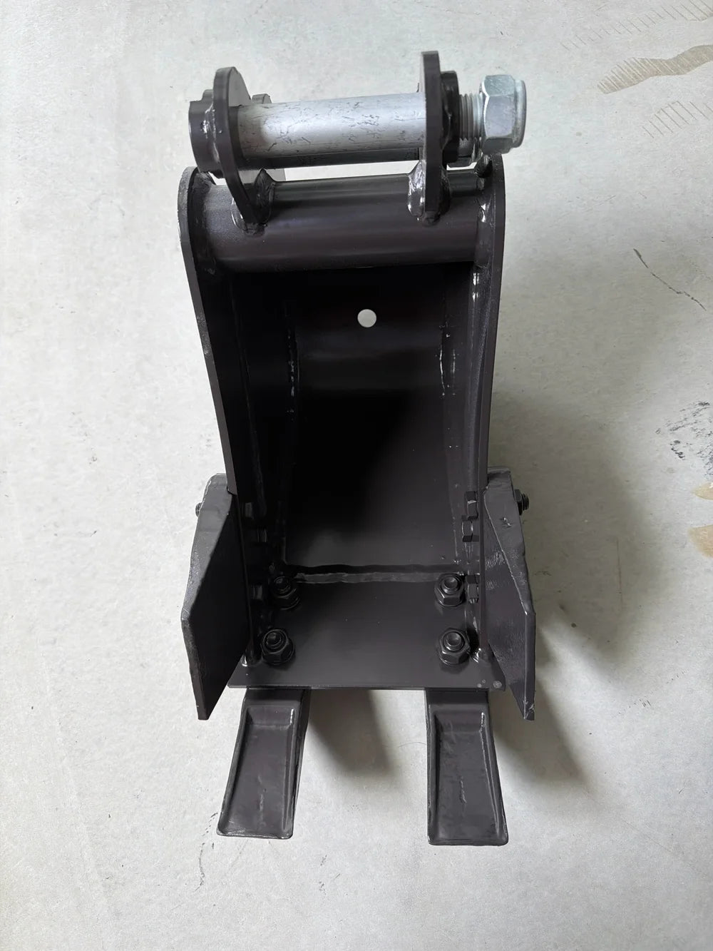 Mini Excavator Attachment - 25mm Pin - 200mm Trenching Bucket