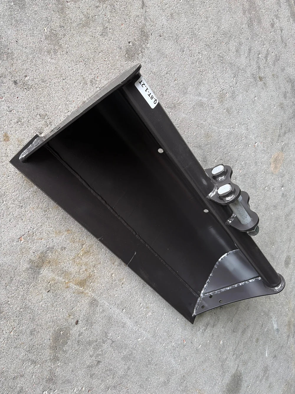 Mini Excavator Attachment - 25mm Pin - 800mm Mud Bucket