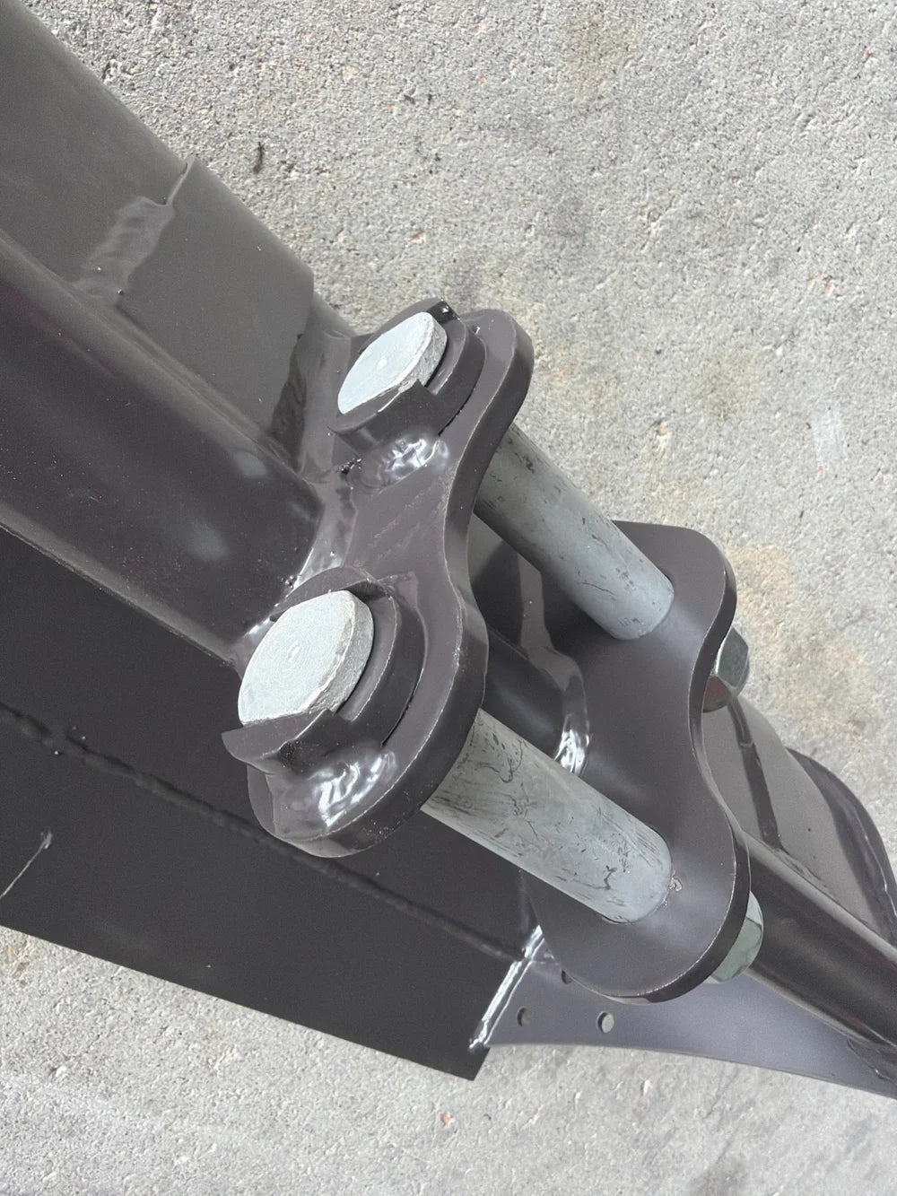 Mini Excavator Attachment - 25mm Pin - 800mm Mud Bucket