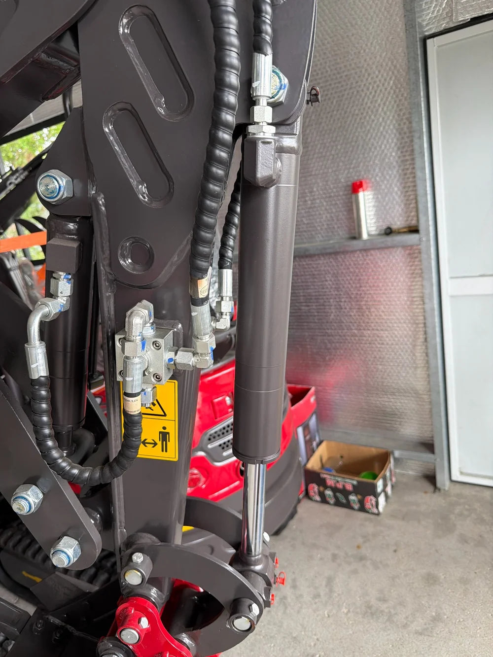 Rhinoceros / Raptor 25mm Pin Bucket Hydraulic Cylinder