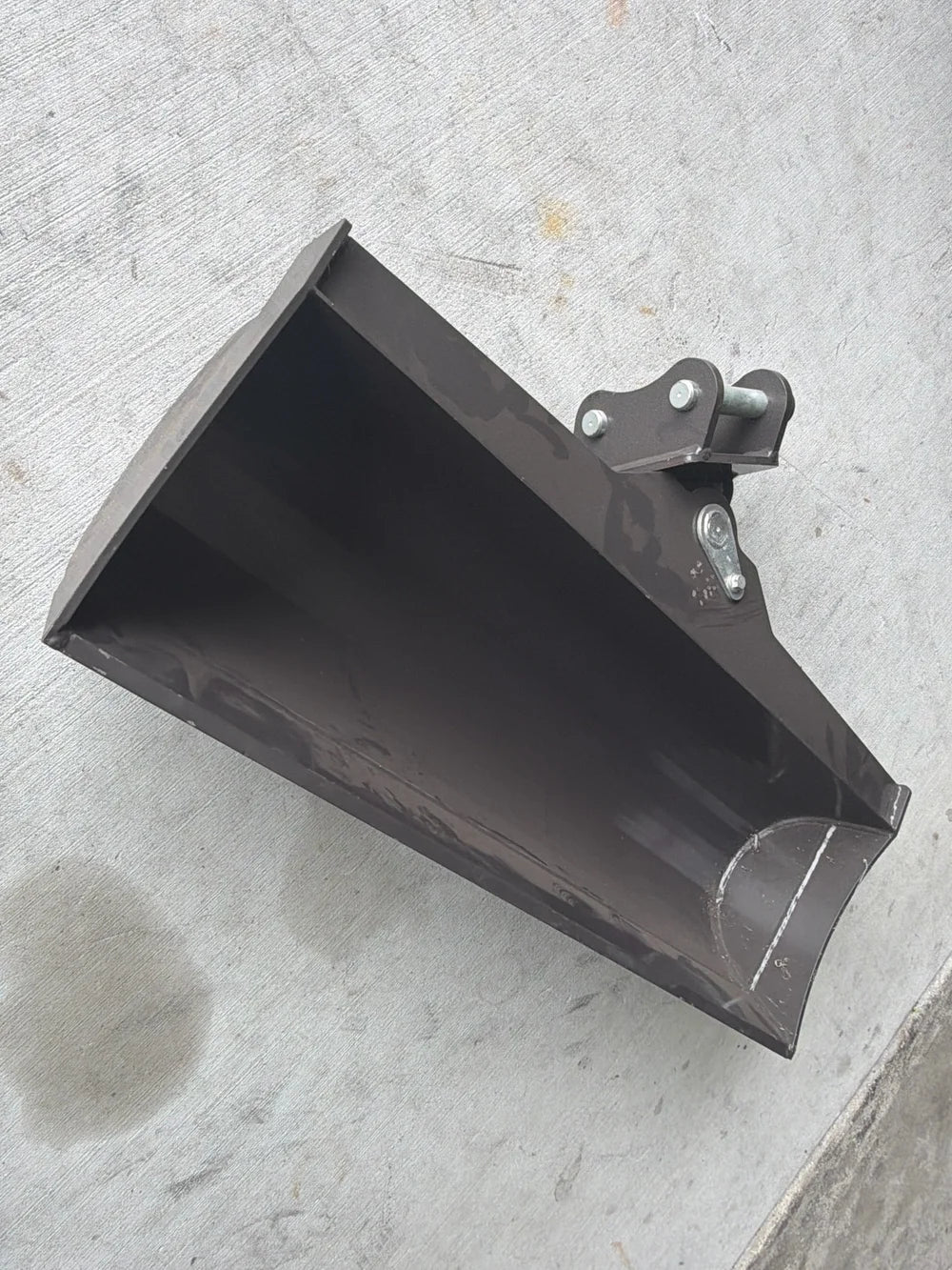 Mini Excavator Attachment - 30mm Pin - 1000mm Tilting Bucket