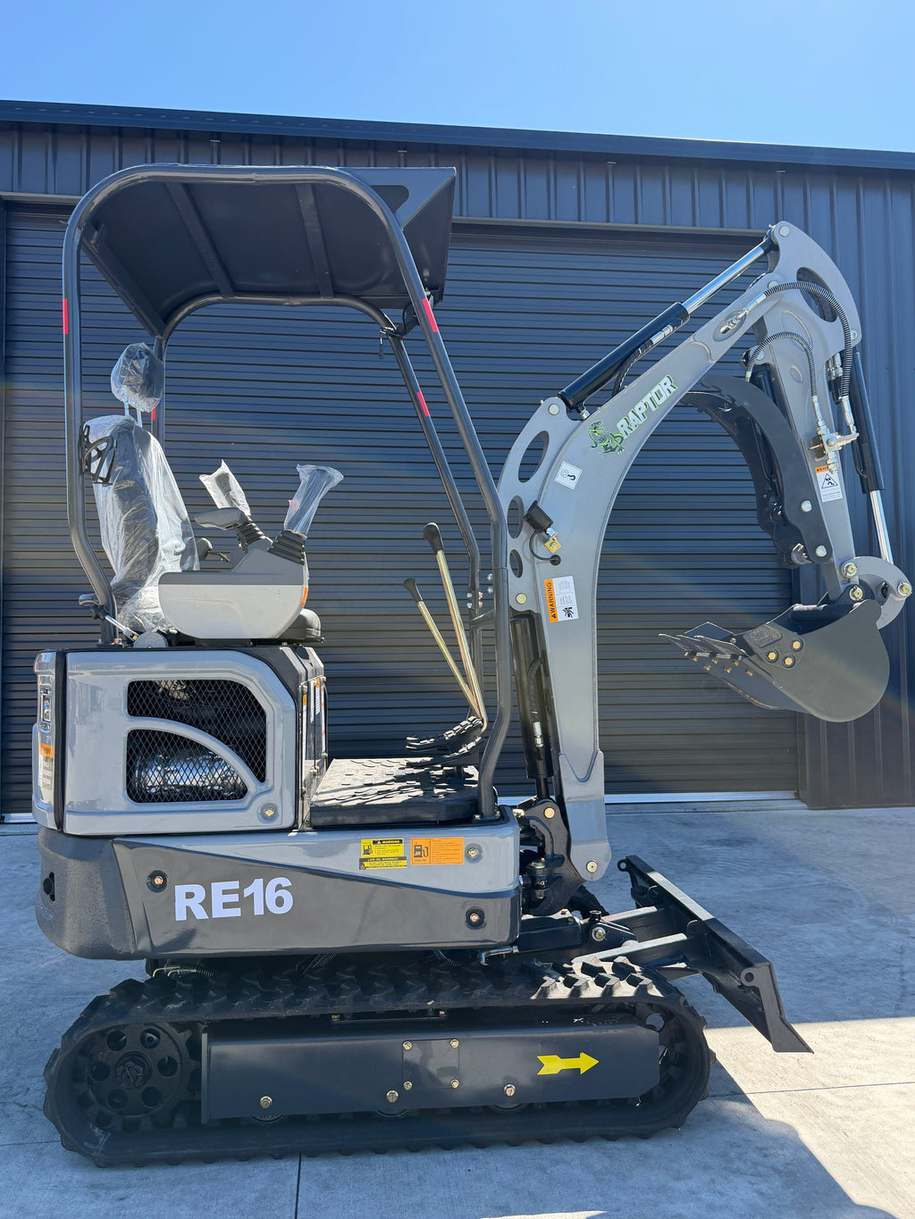 Raptor RE16 Mini Excavator