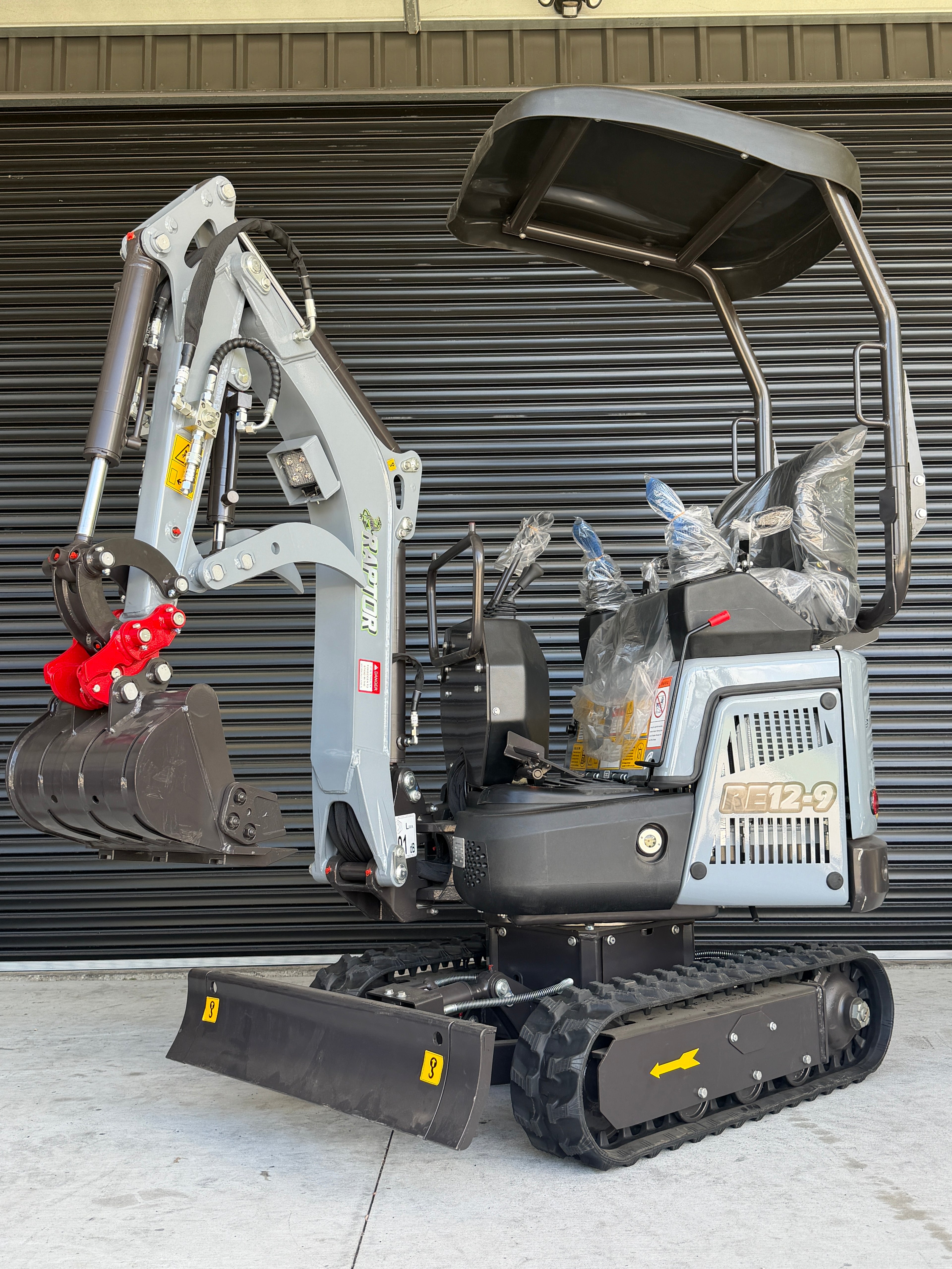 Raptor RE12-9 Mini Excavator