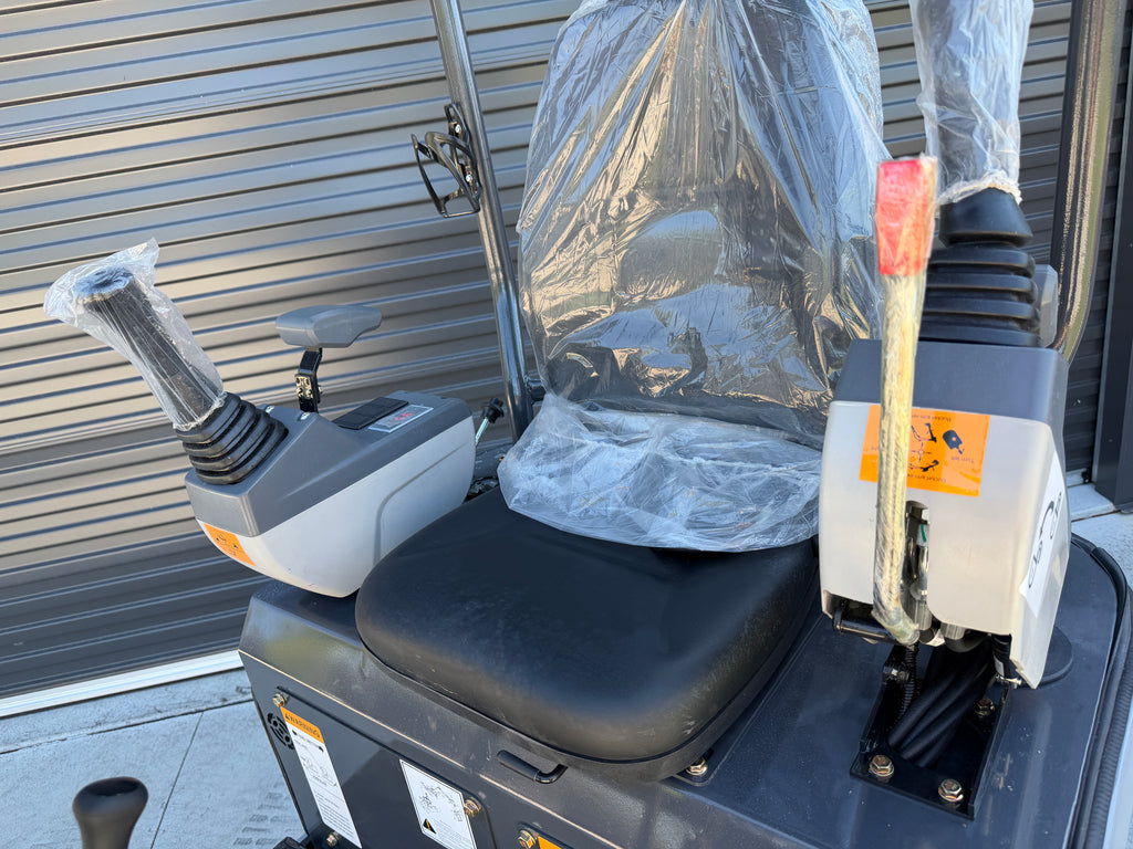 Raptor RE16 Mini Excavator