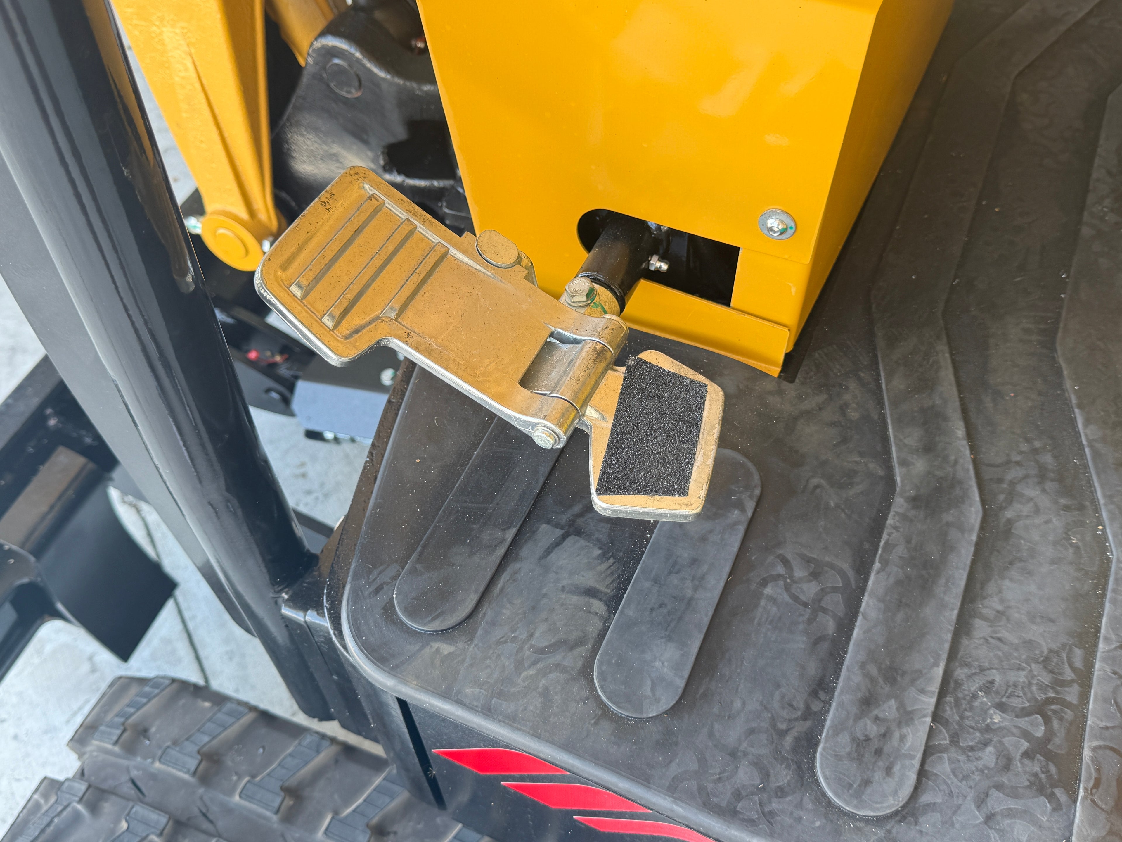Carter CT12 Pro Mini Excavator