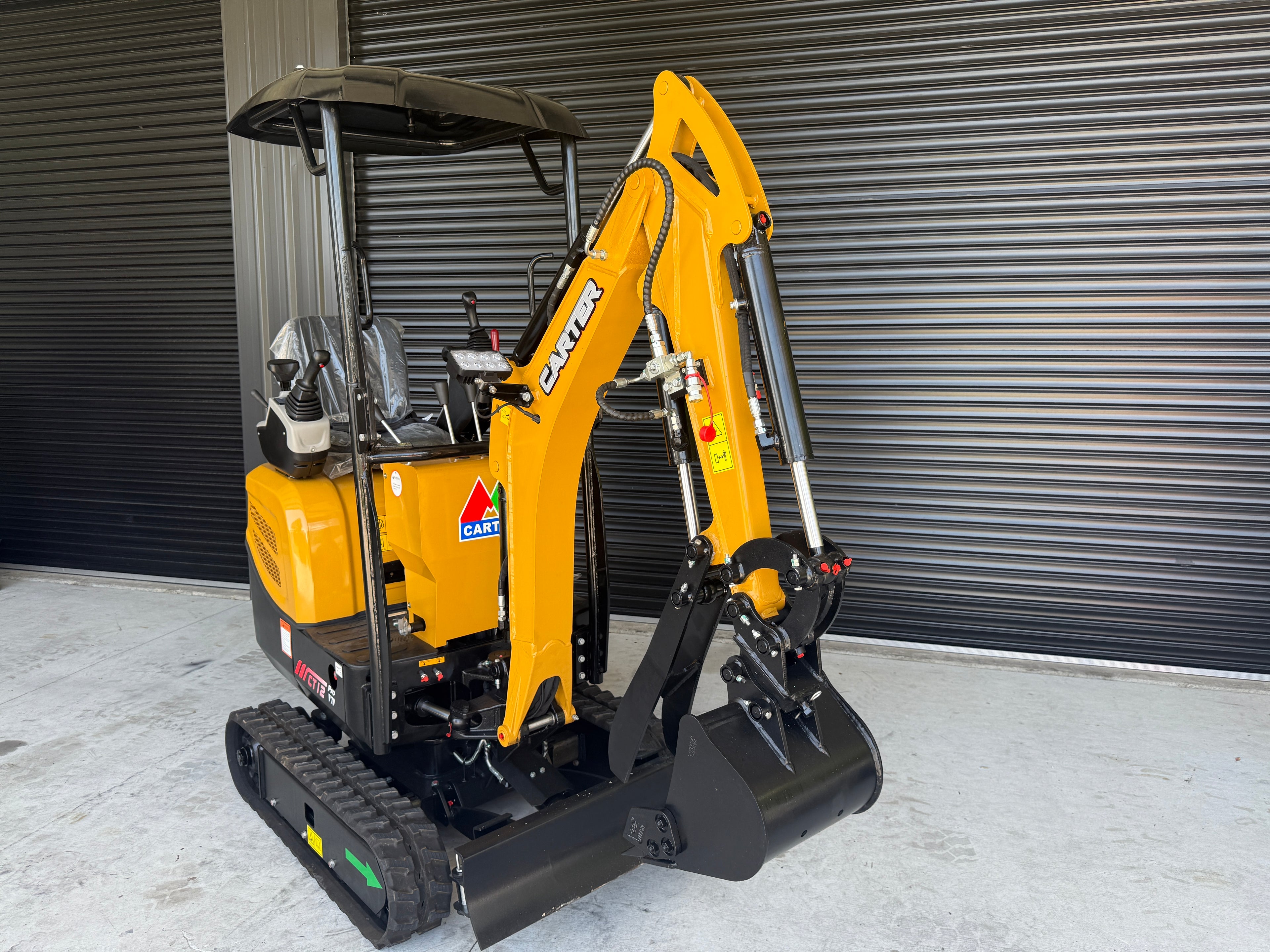 Carter CT12 Pro Mini Excavator