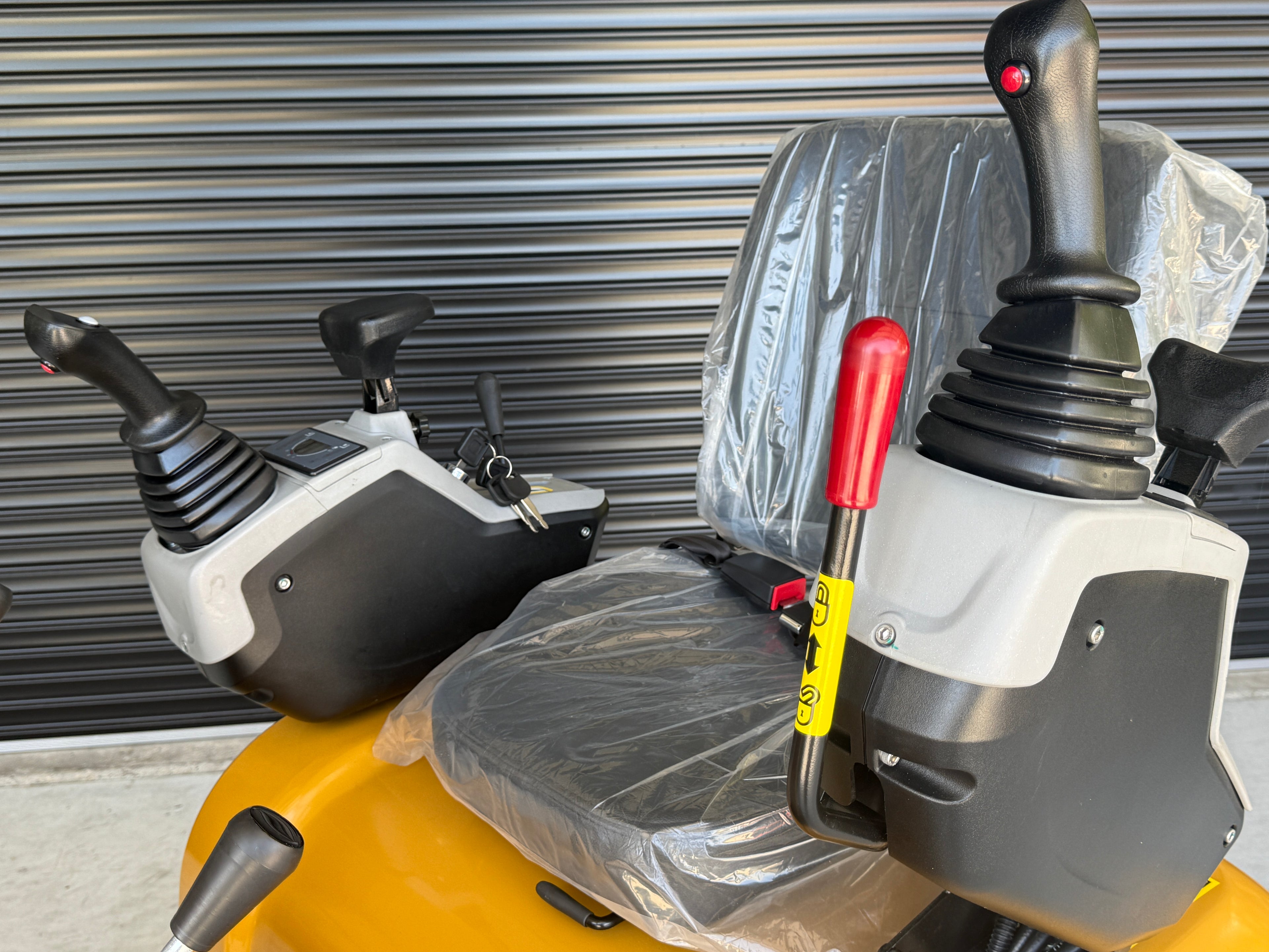 Carter CT12 Pro Mini Excavator