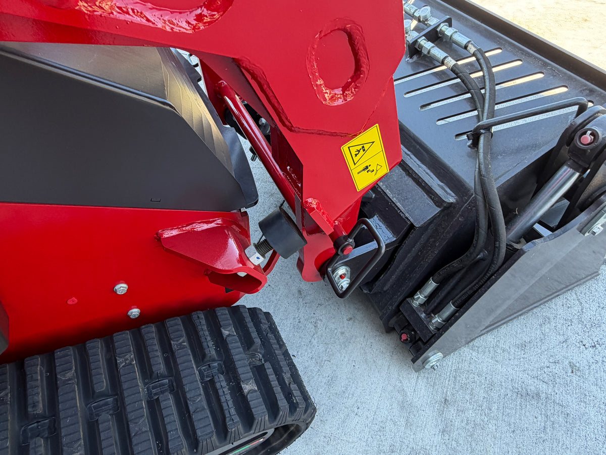 Rhinoceros KS1000L / RH1000 Track Loader