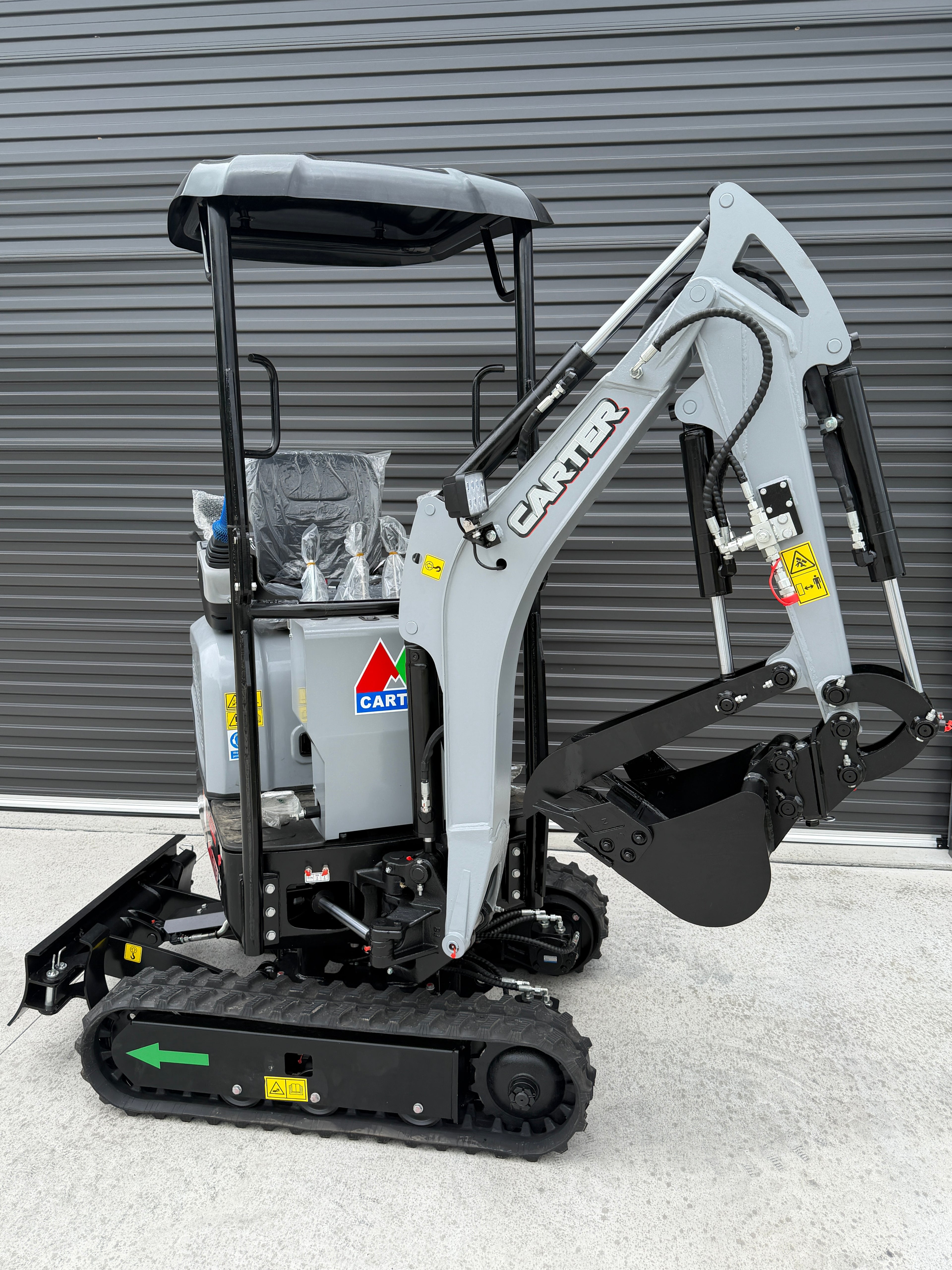 Carter CT12 Pro Mini Excavator