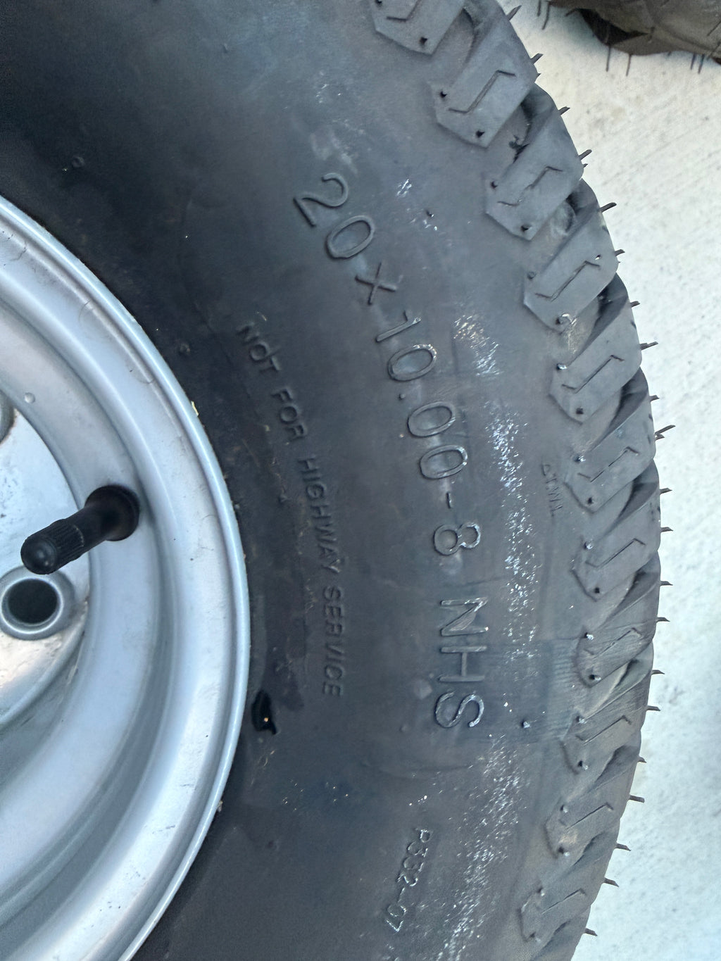 TT Wheel and Tyre - 20x10.0-8