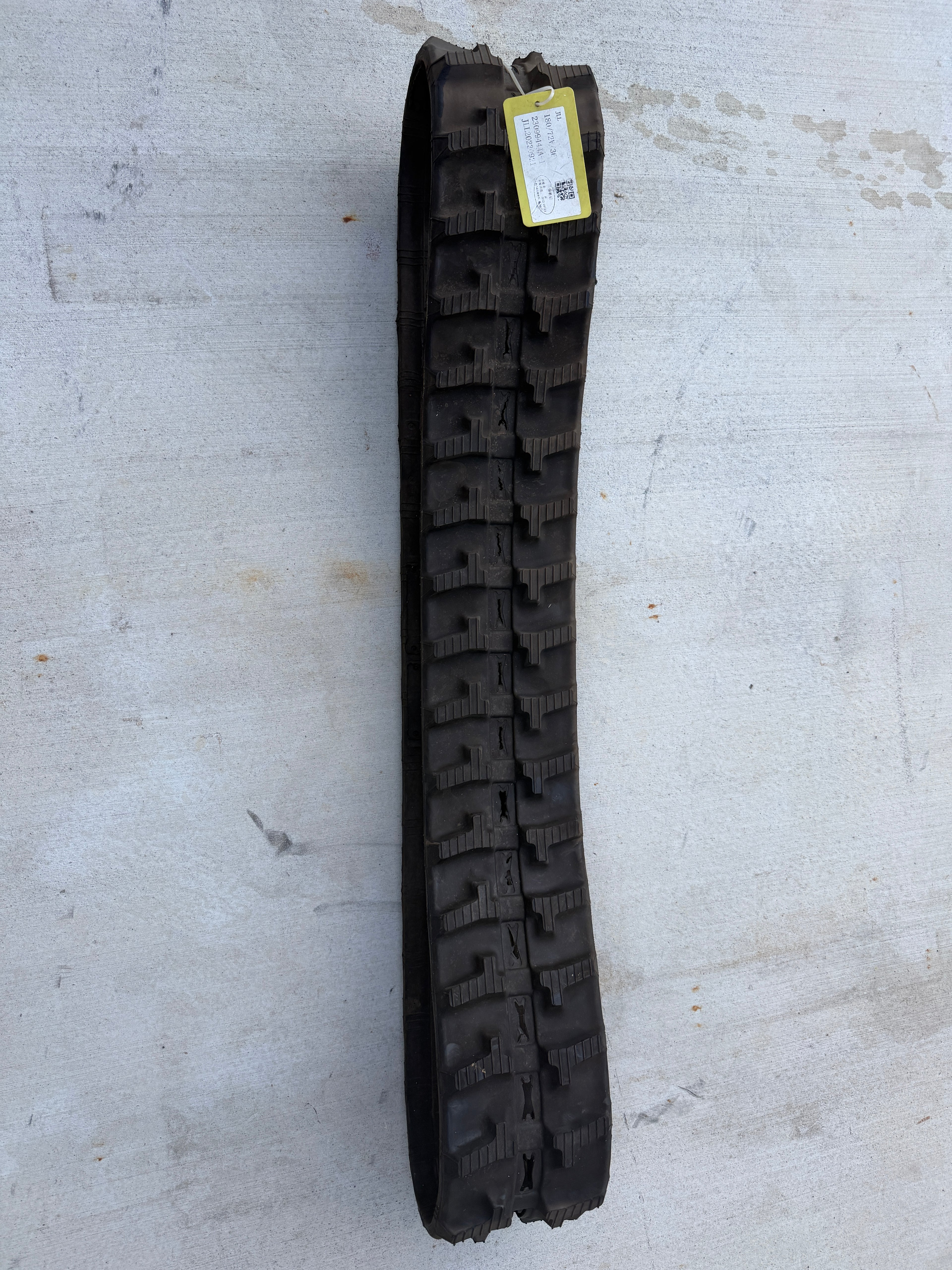 Rubber Track - 180x72x36