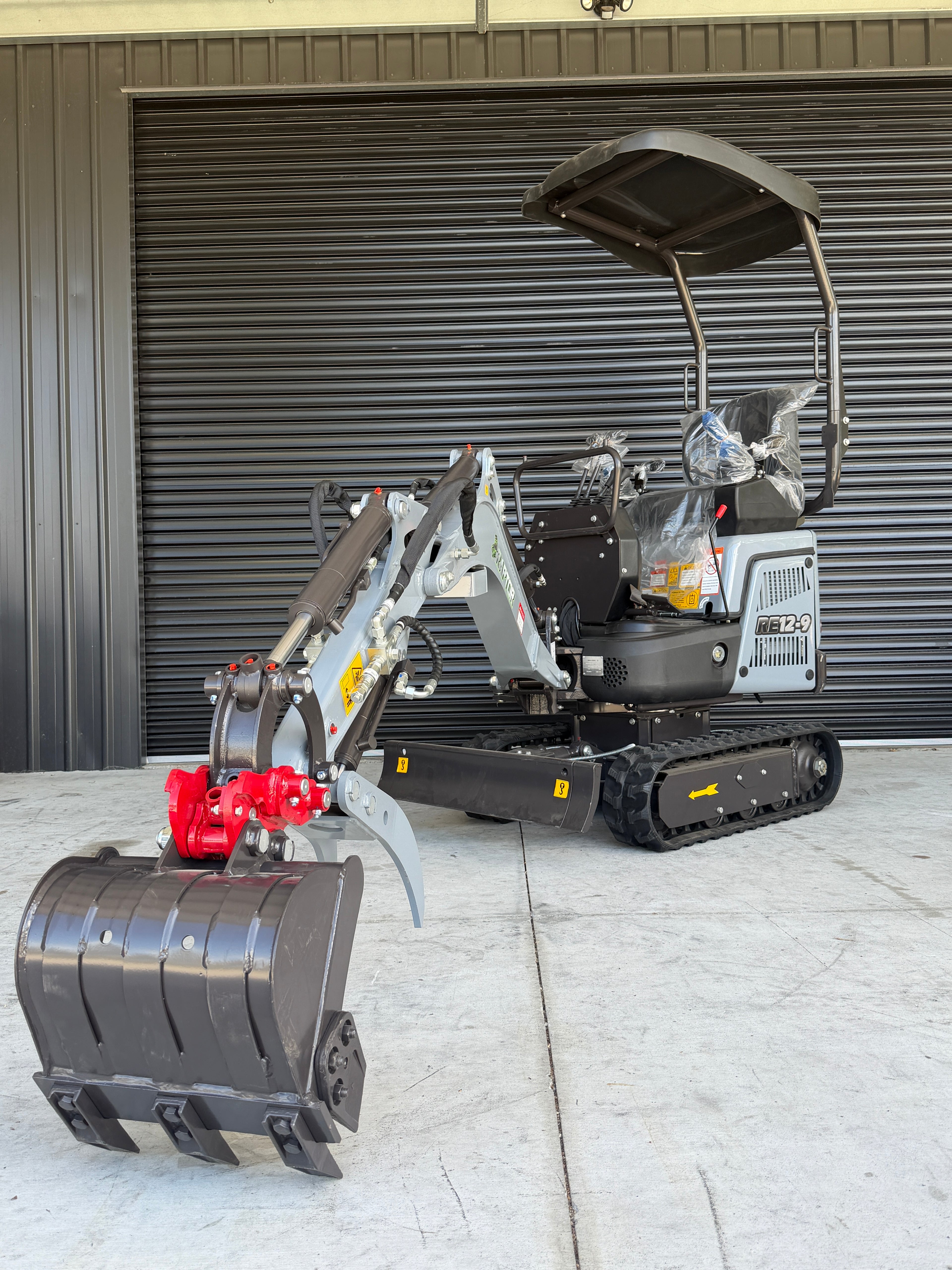 Raptor RE12-9 Mini Excavator