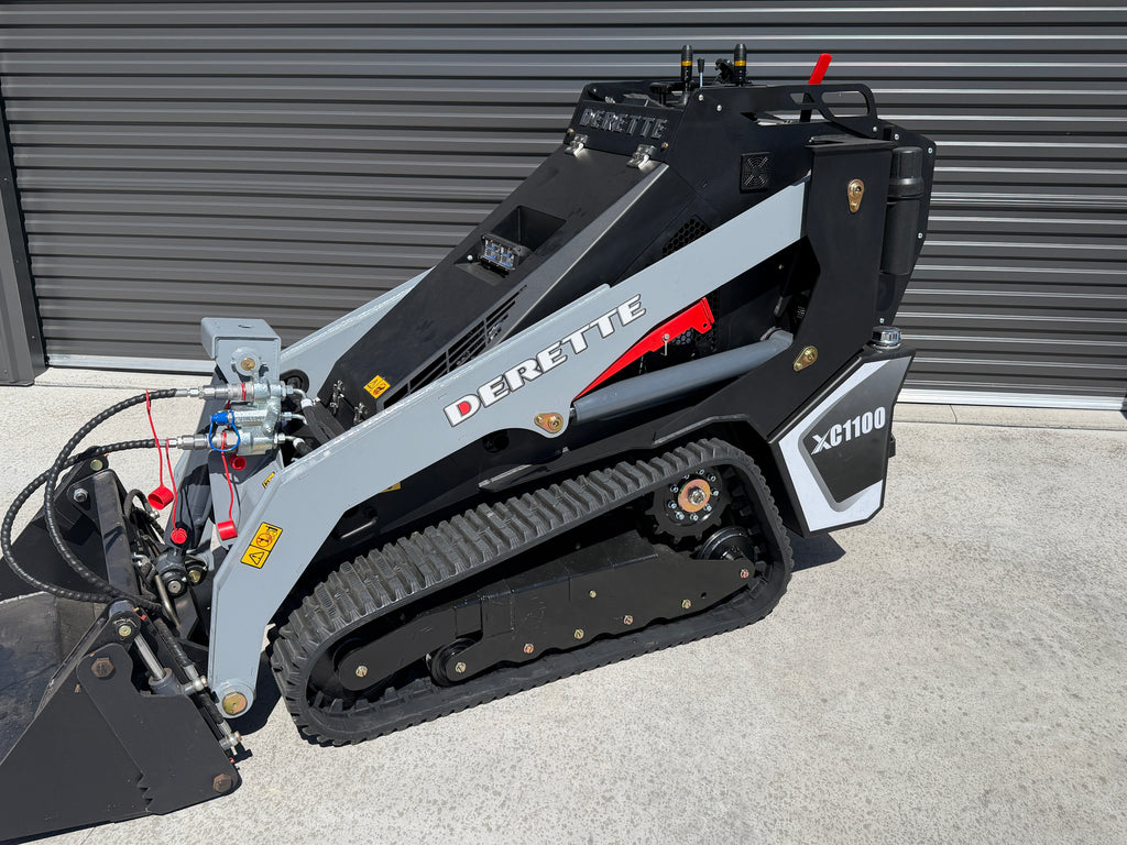 Derette XC1100K Track Loader