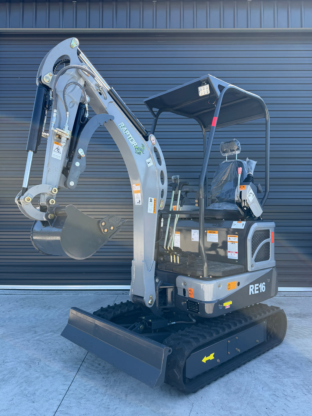 Raptor RE16 Mini Excavator