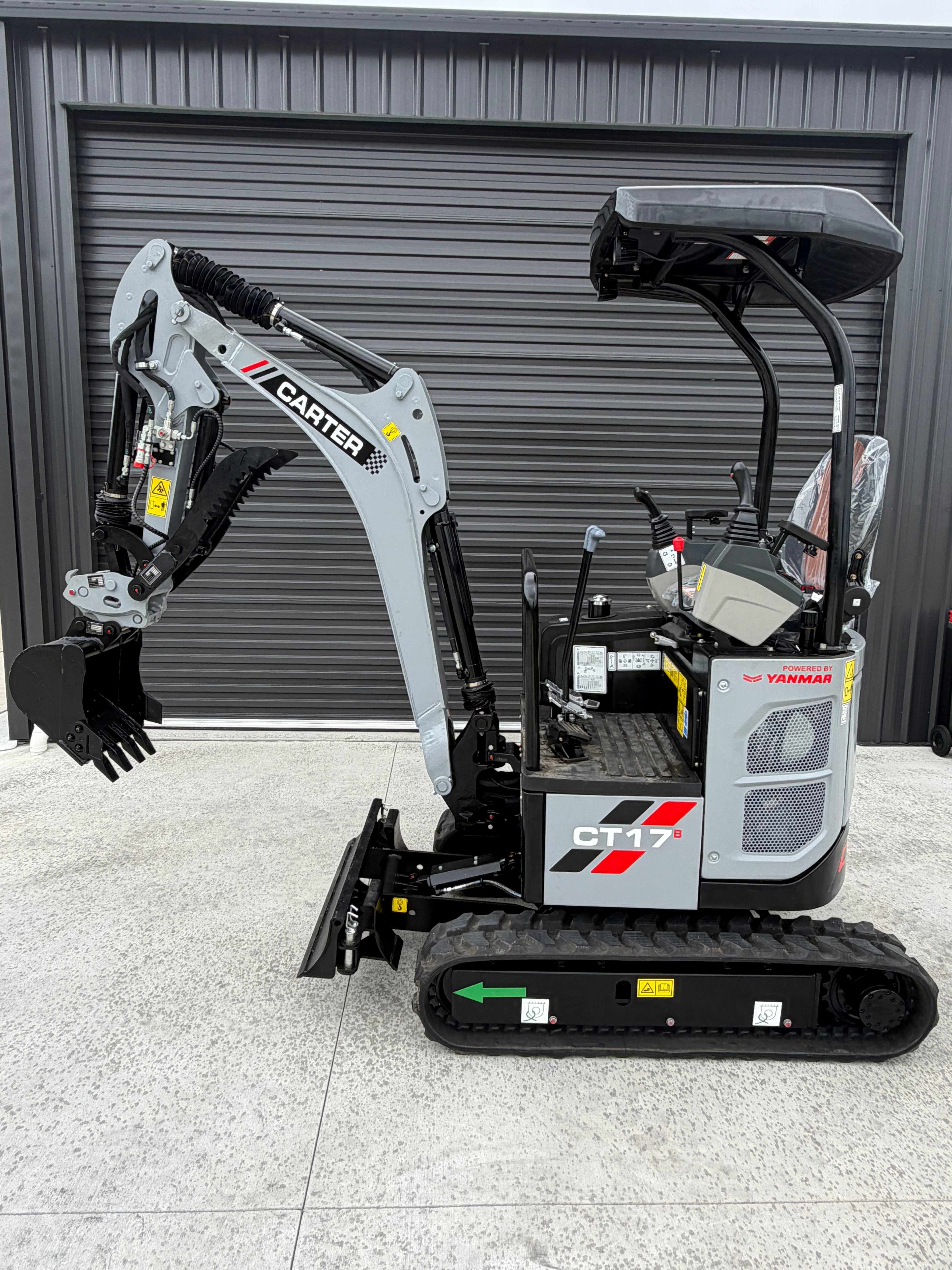 Carter CT17 Mini Excavator