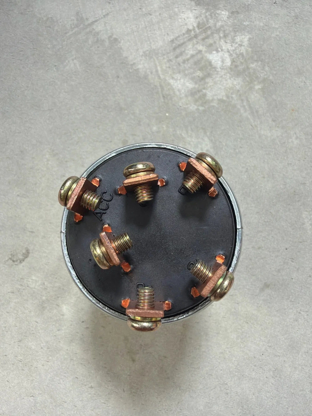 D722 Ignition Barrel C/W Keys