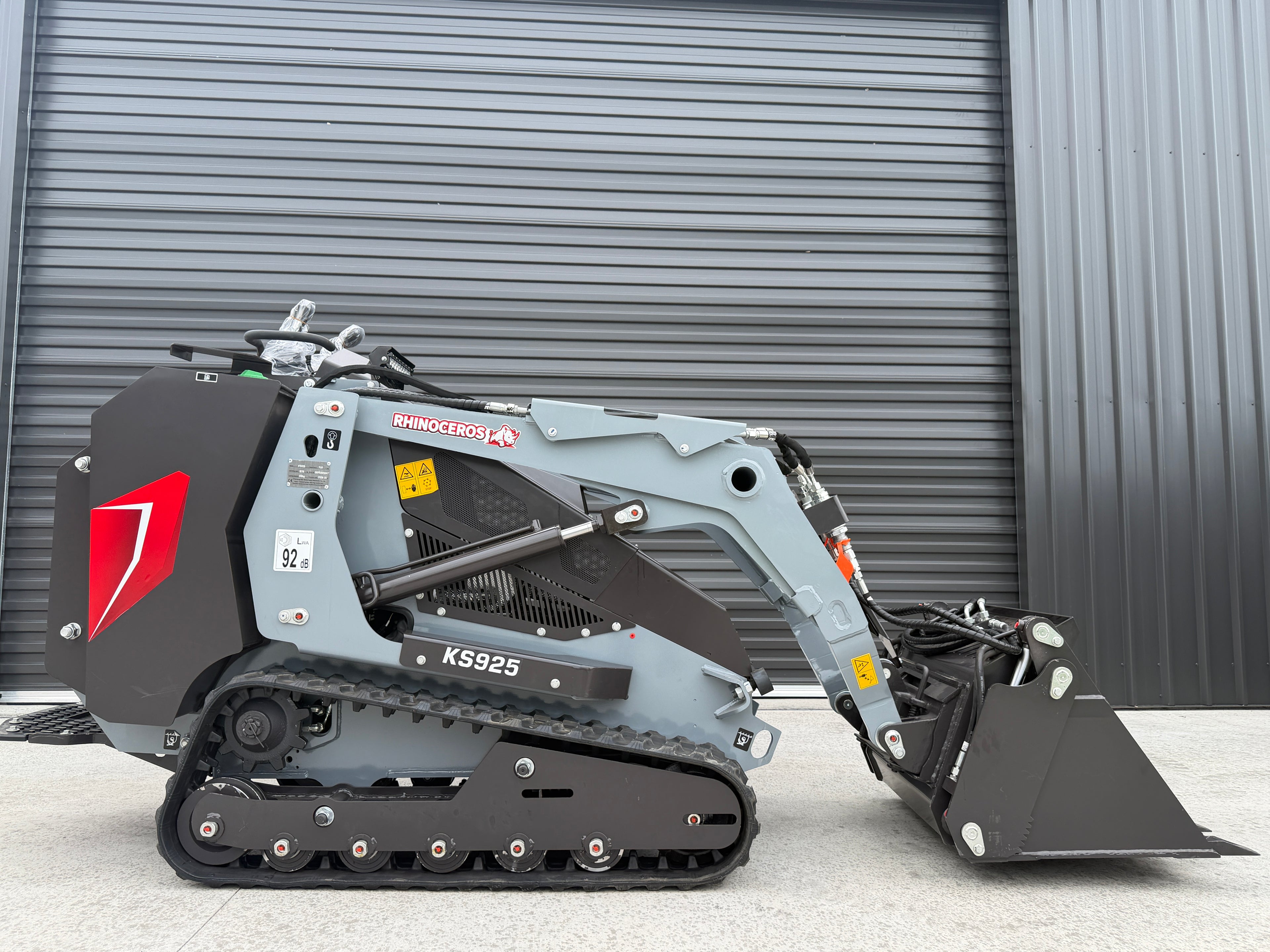Rhinoceros KS925TK Track Loader
