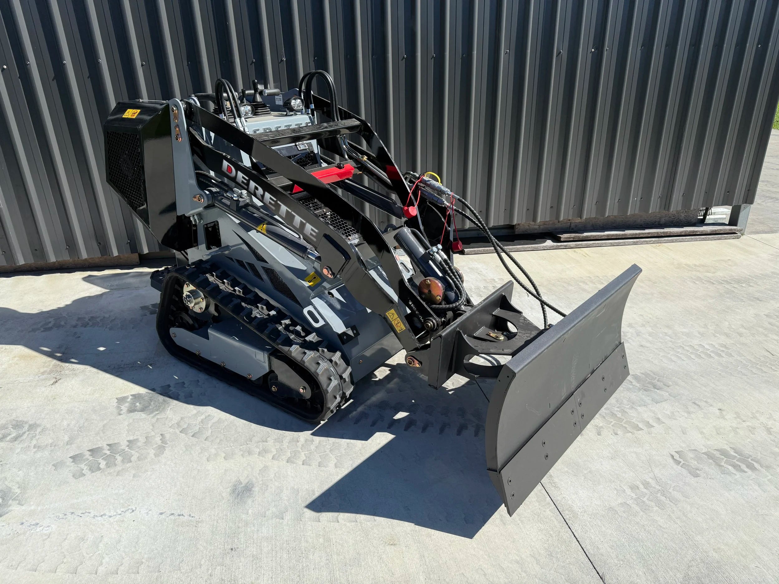 Derette DRT 450TZ Track Loader