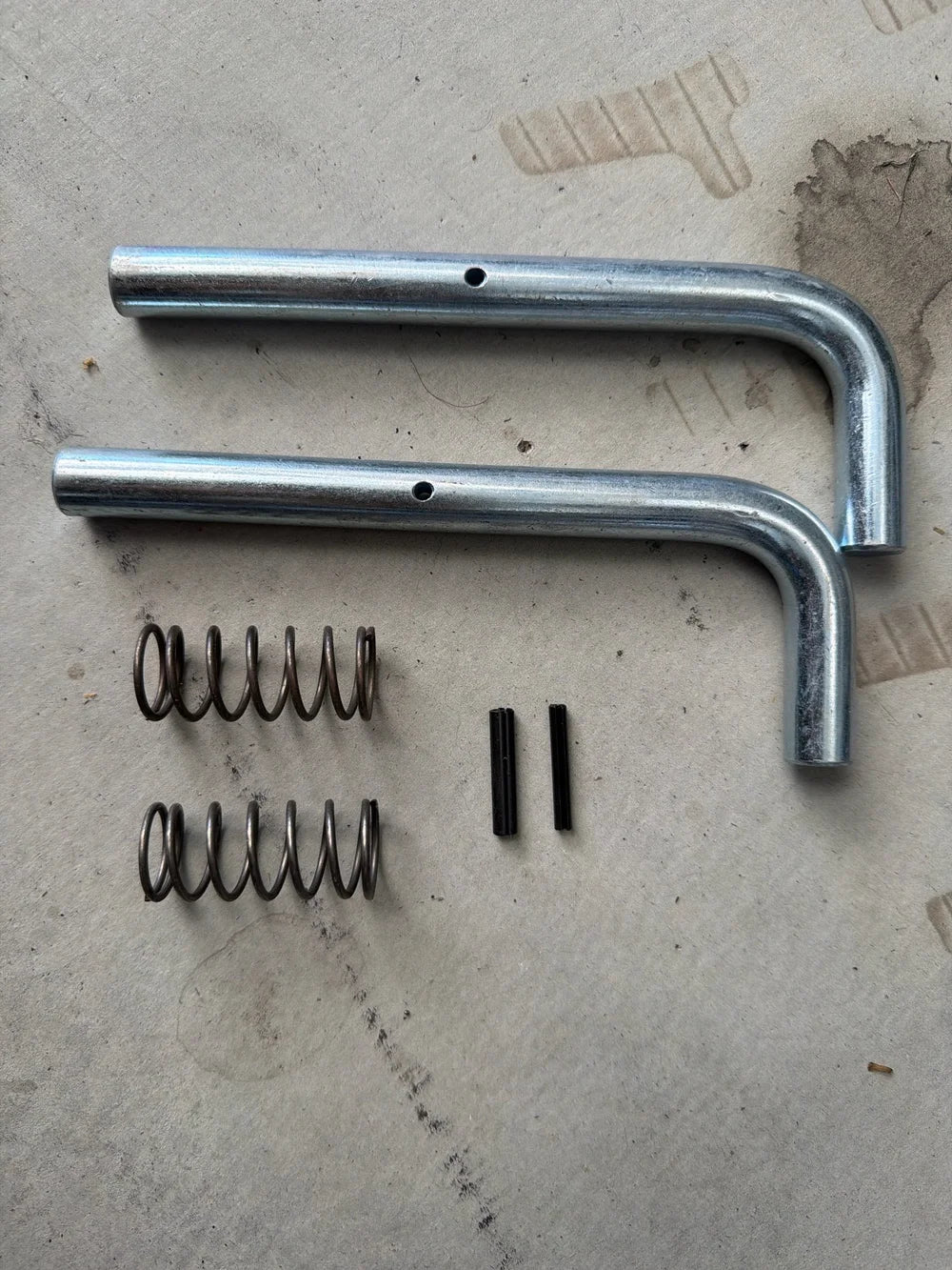 Derette Mini Loader Attachment Locking Pins Pair