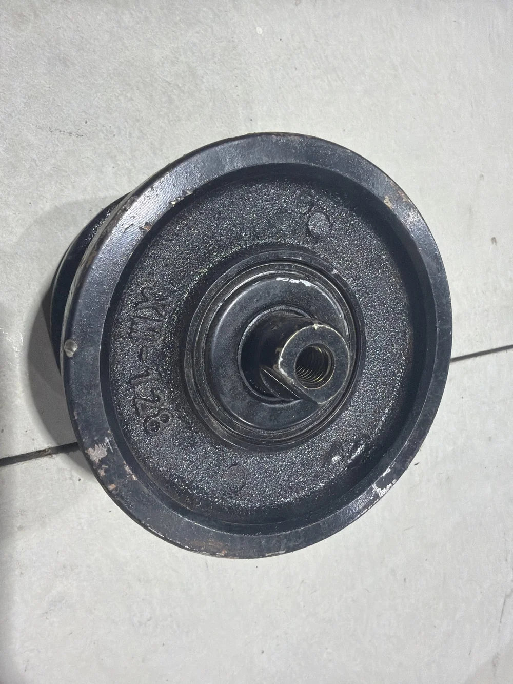 Derette V1000 Track Roller