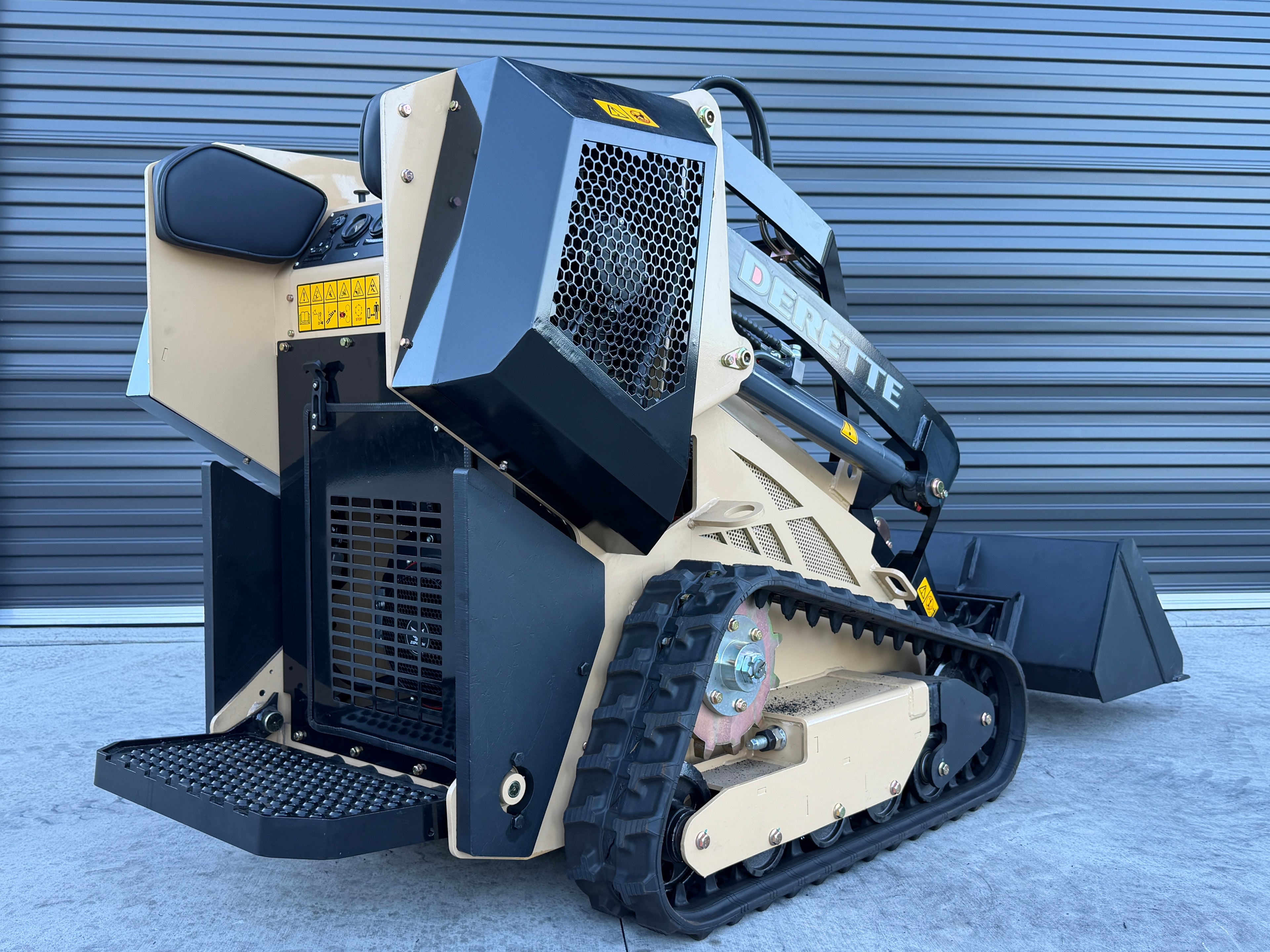 Derette DRT 450TZ Track Loader