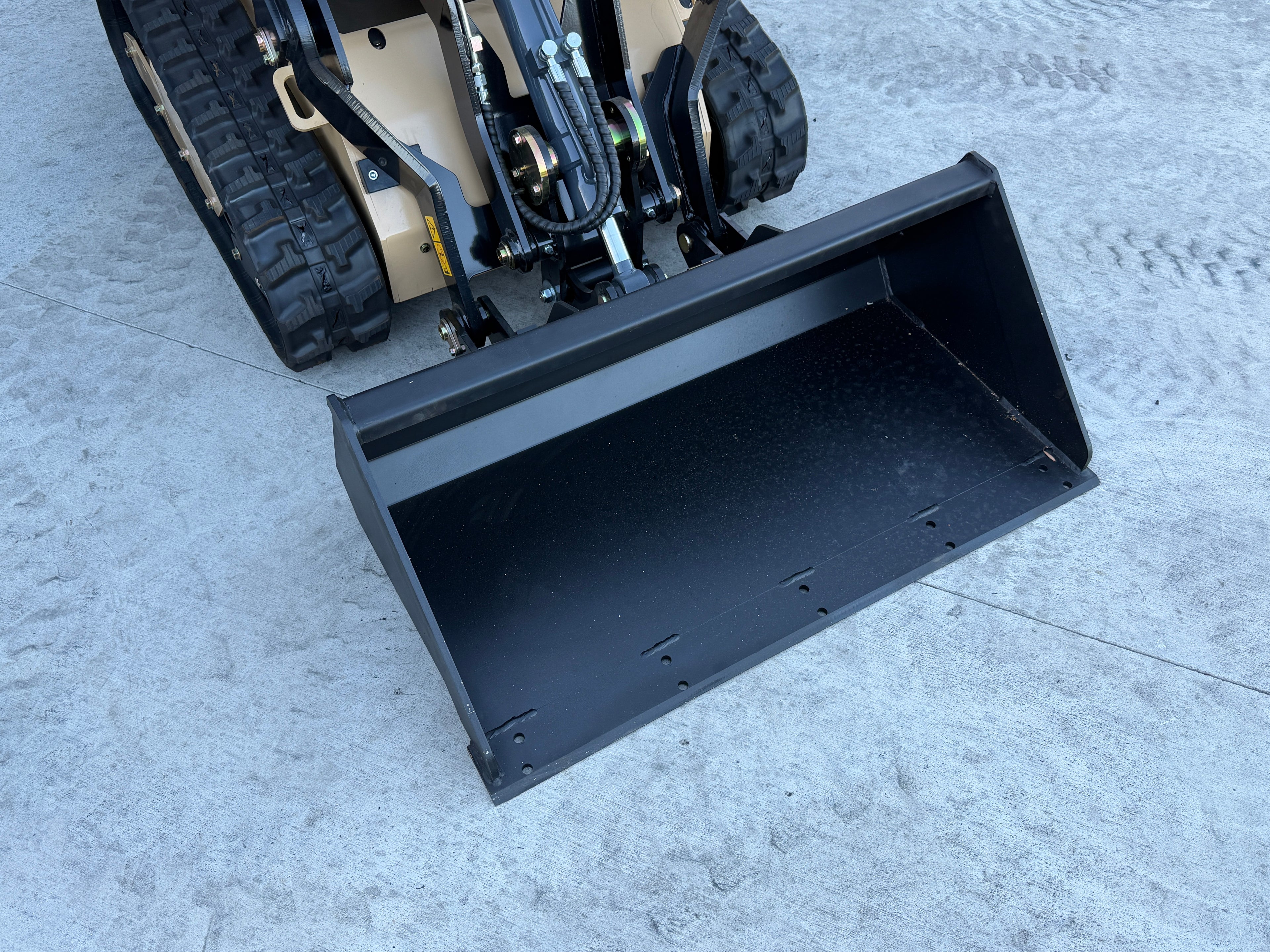 Derette DRT 450TZ Track Loader
