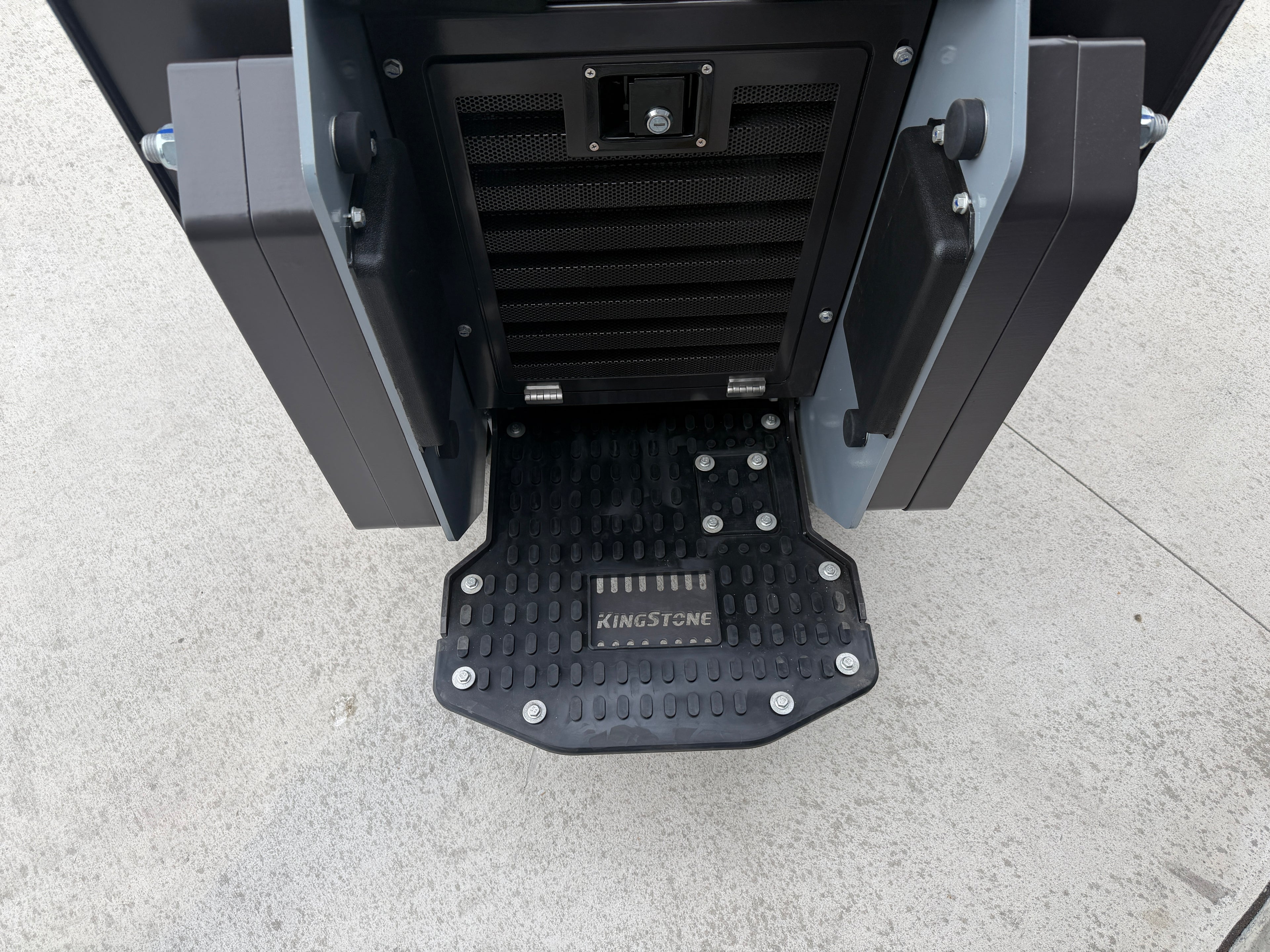 Rhinoceros KS925TK Track Loader