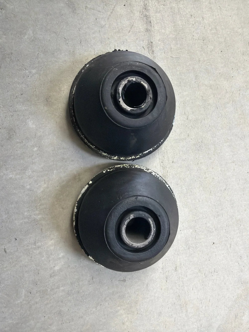 Koop 192 Engine Mounts Pair