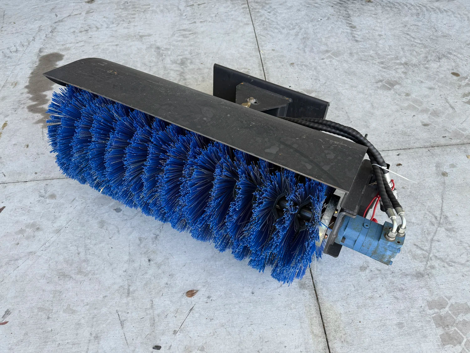 Mini Skid Attachment - Broom / Sweeper
