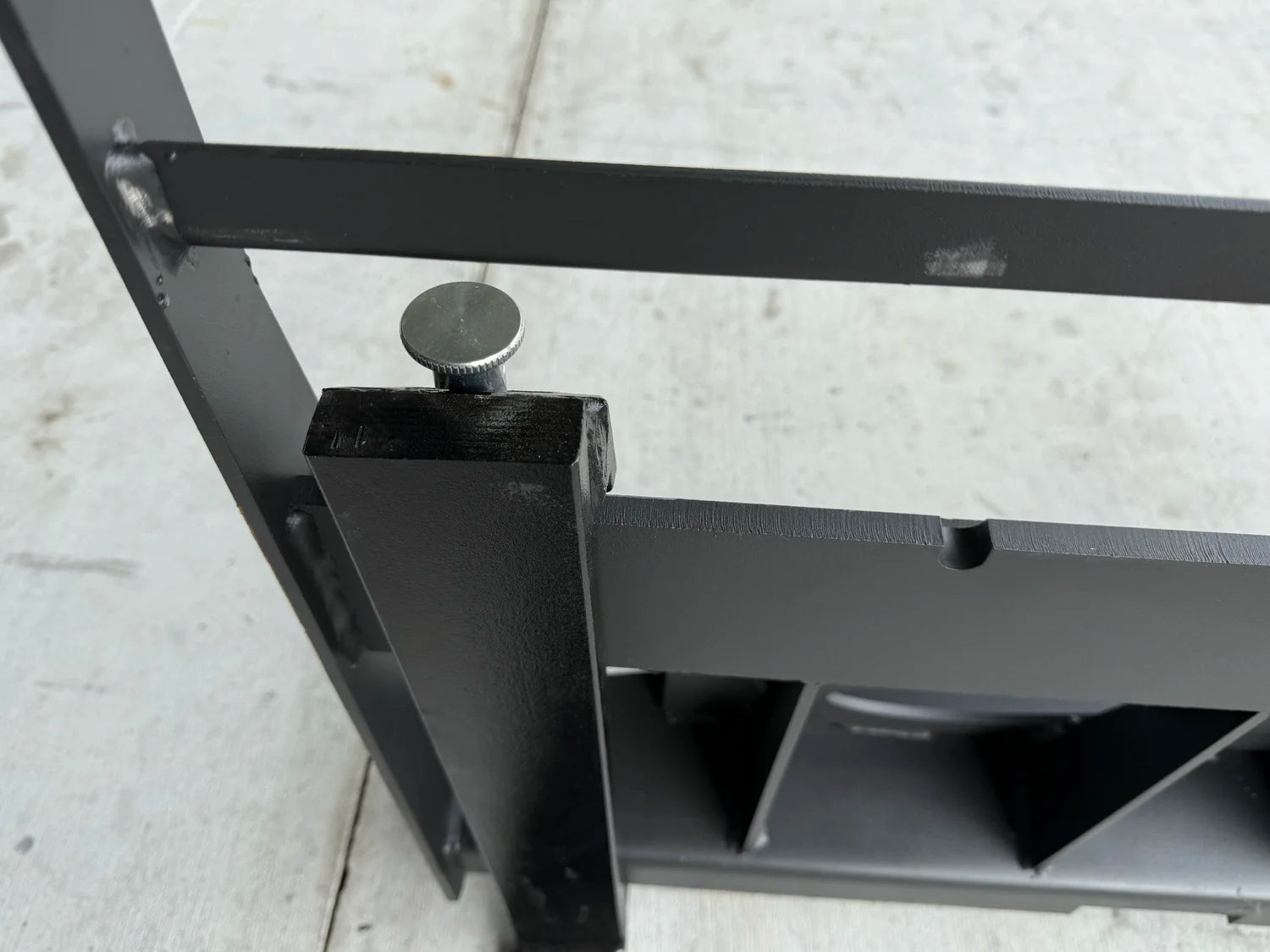 Mini Skid Attachment - Pallet Forks