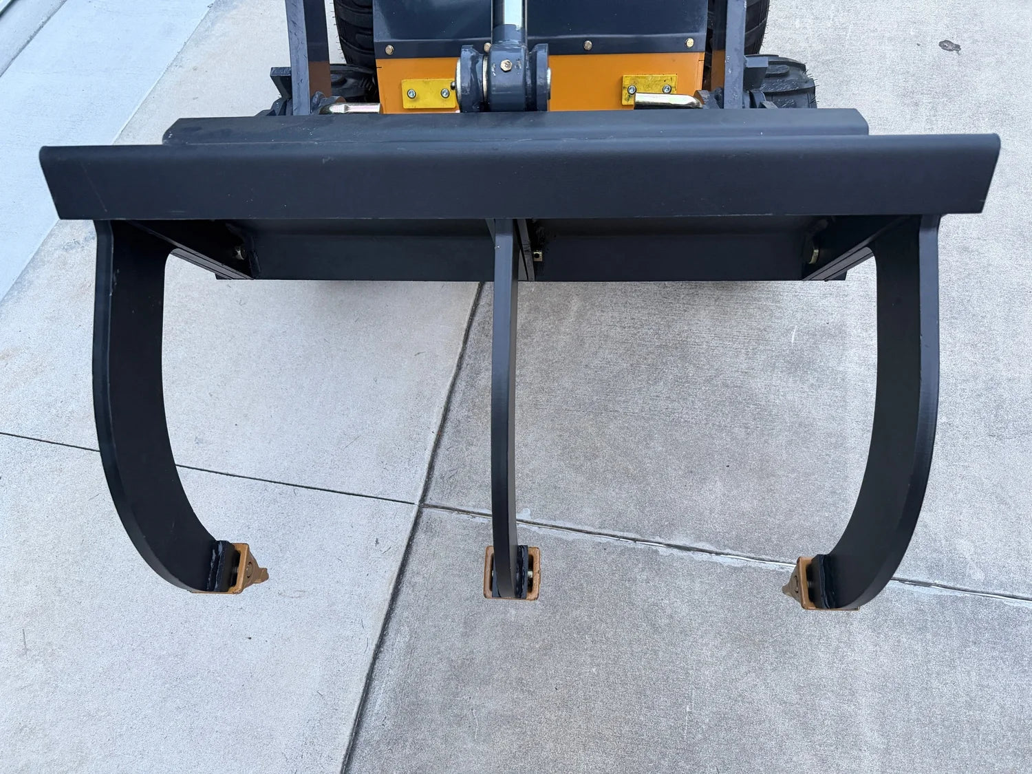 Mini Skid Attachment - Ripper & Lifting Jib Combo