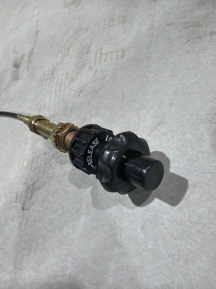 Screw Type Throttle Cable and Handle Assembly - 700mm